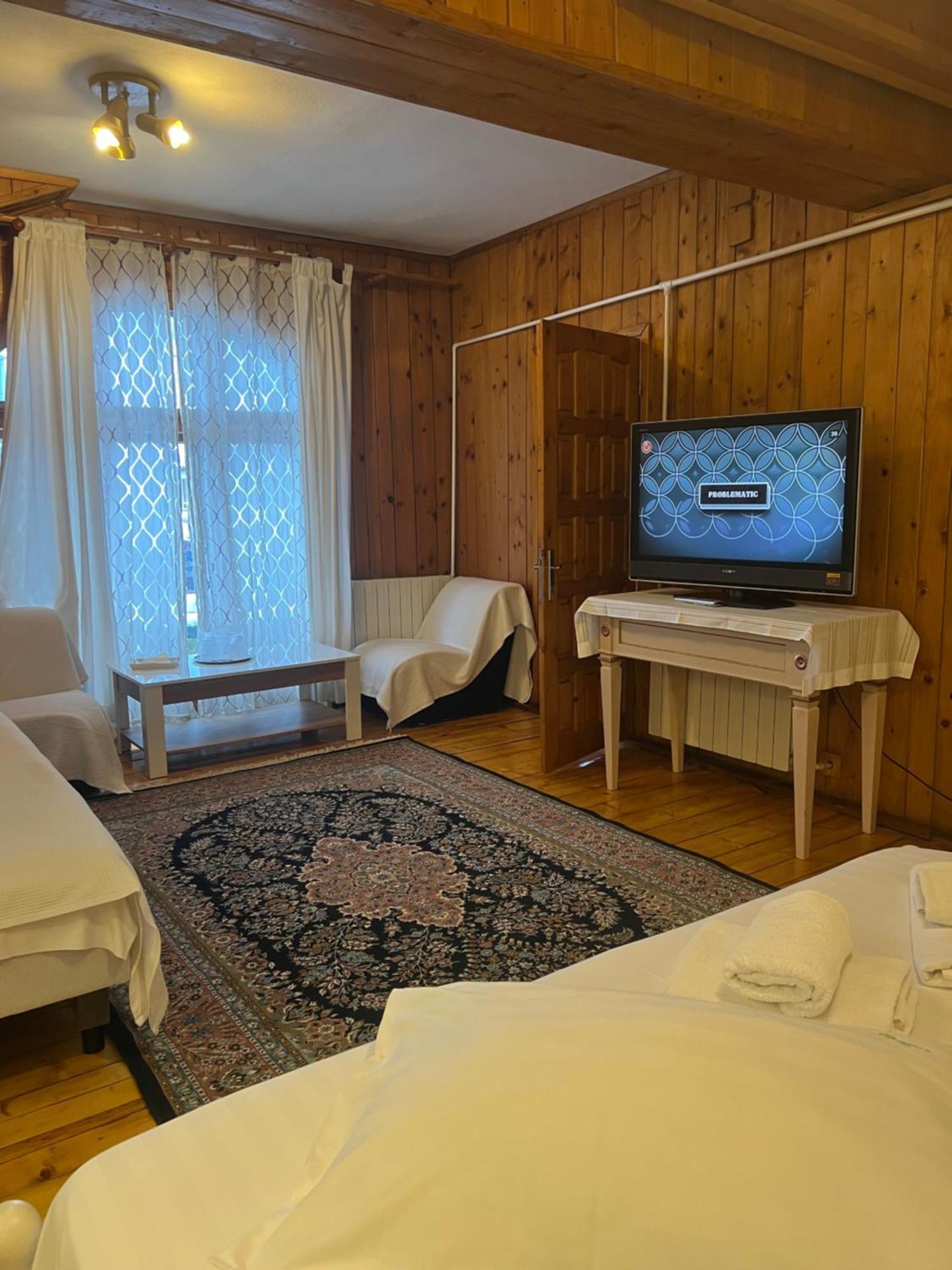 Rem'S Pension Rîşnov Exterior foto