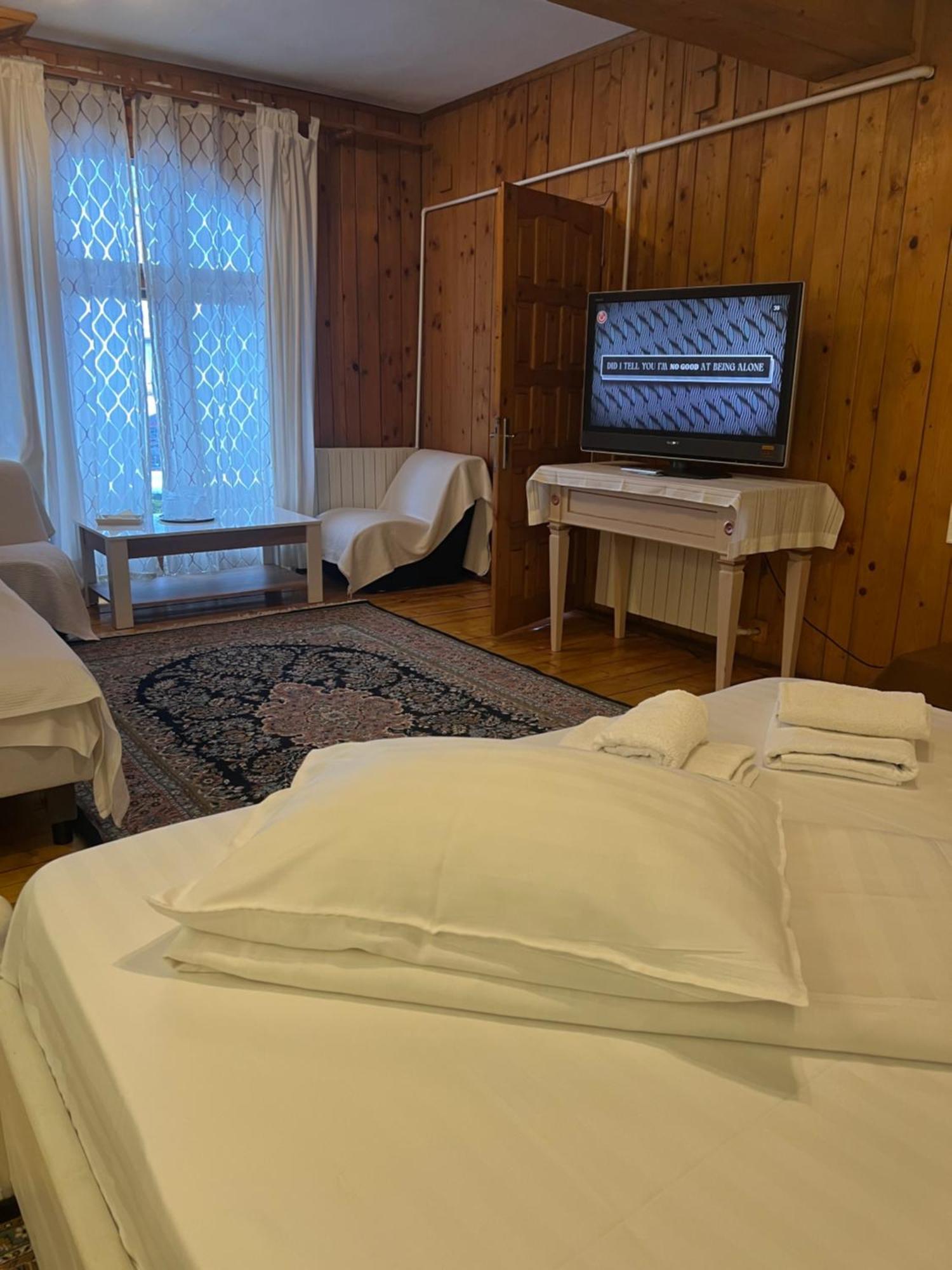 Rem'S Pension Rîşnov Exterior foto