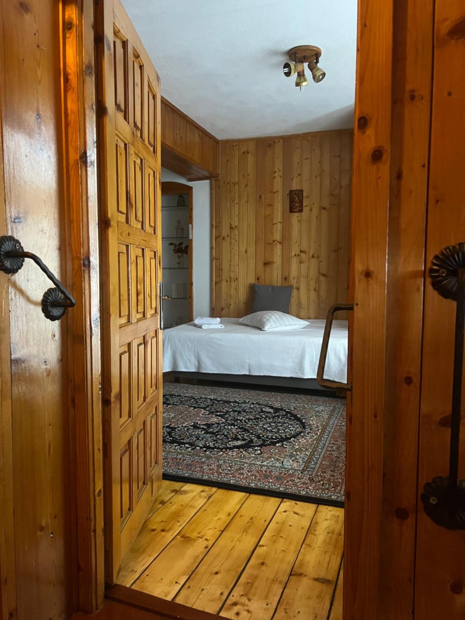 Rem'S Pension Rîşnov Exterior foto