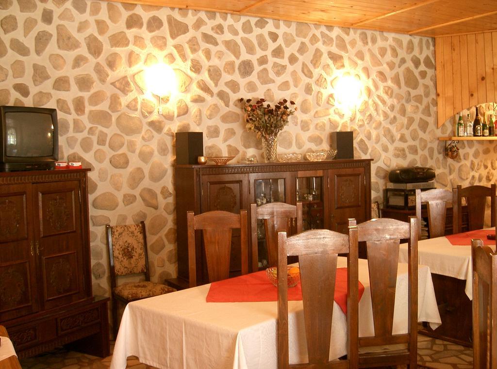 Rem'S Pension Rîşnov Exterior foto