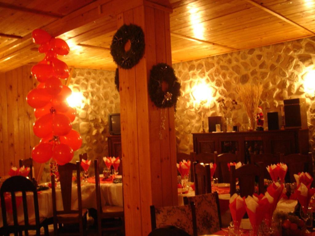 Rem'S Pension Rîşnov Exterior foto
